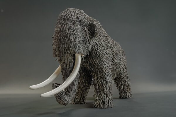 Giant Mammoth Rubber/metal
